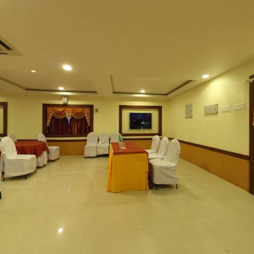 Hotel Sathyam Tiruchirappalli Exterior foto
